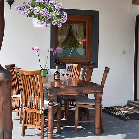 Chalupa Rekreant Holiday home Besenova
